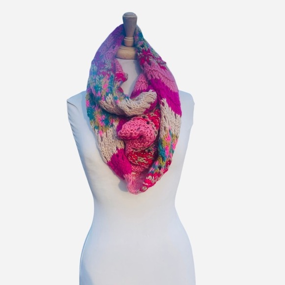 NWT!  BP Nordstrom Pink Purple Green Knit Infinity Scarf - Picture 1 of 14